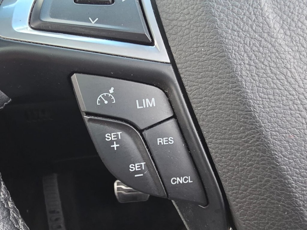 Used Ford Edge 2017 for sale - 76923901: Photo 20