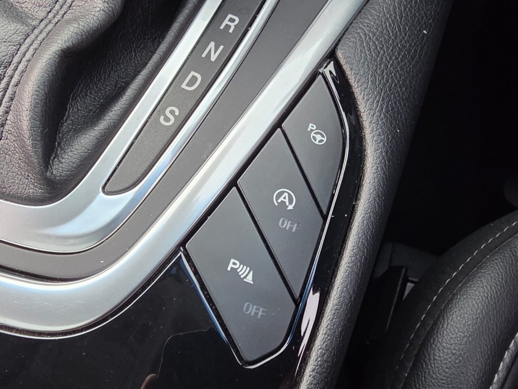 Used Ford Edge 2017 for sale - 76923901: Photo 24