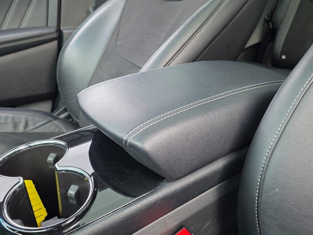 Used Ford Edge 2017 for sale - 76923901: Photo 29