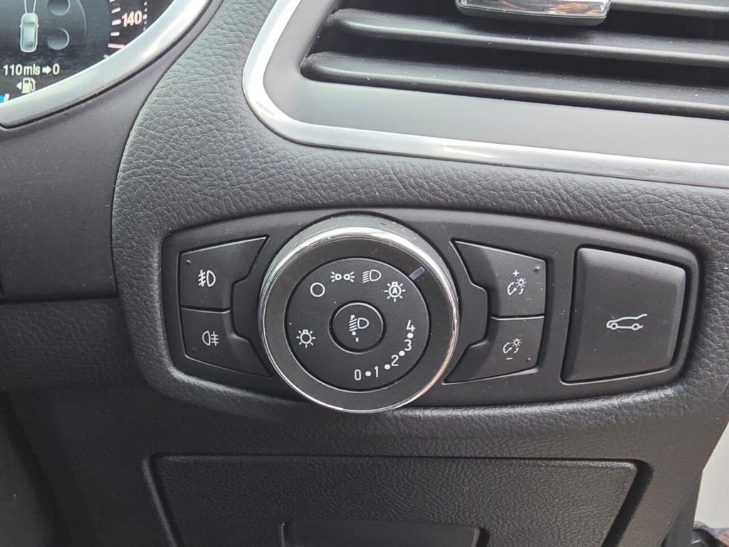 Used Ford Edge 2017 for sale - 76923901: Photo 35