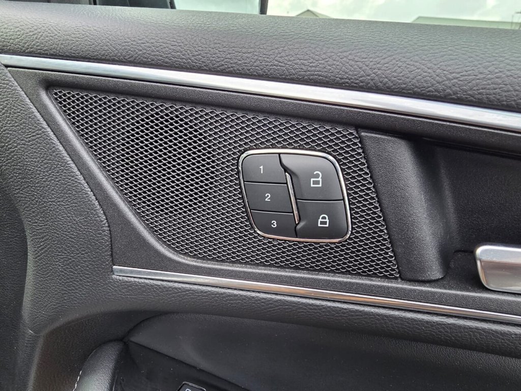 Used Ford Edge 2017 for sale - 76923901: Photo 42