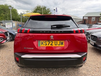 Used Peugeot 2008 2023 for sale - 78619770: Photo