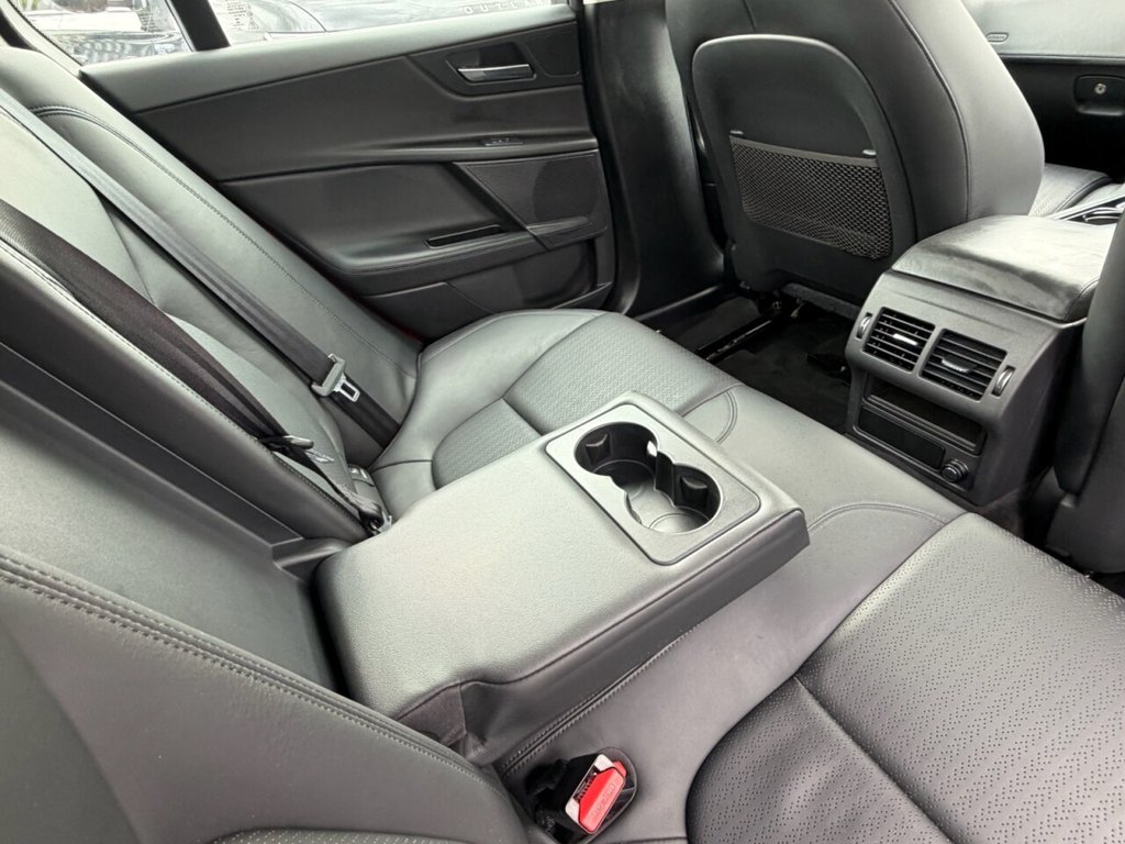 Used Jaguar XE 2015 for sale - 78097176: Photo 19
