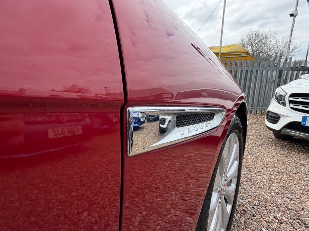 Used Jaguar XE 2015 for sale - 78097176: Photo 28