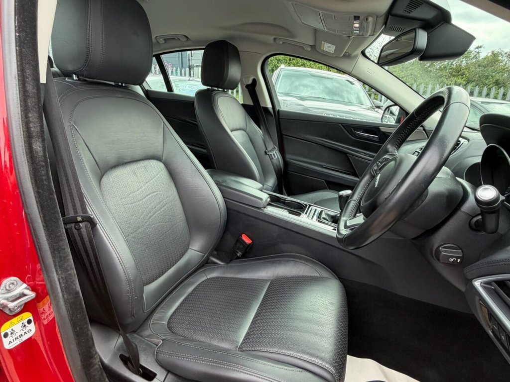 Used Jaguar XE 2015 for sale - 78097176: Photo 29