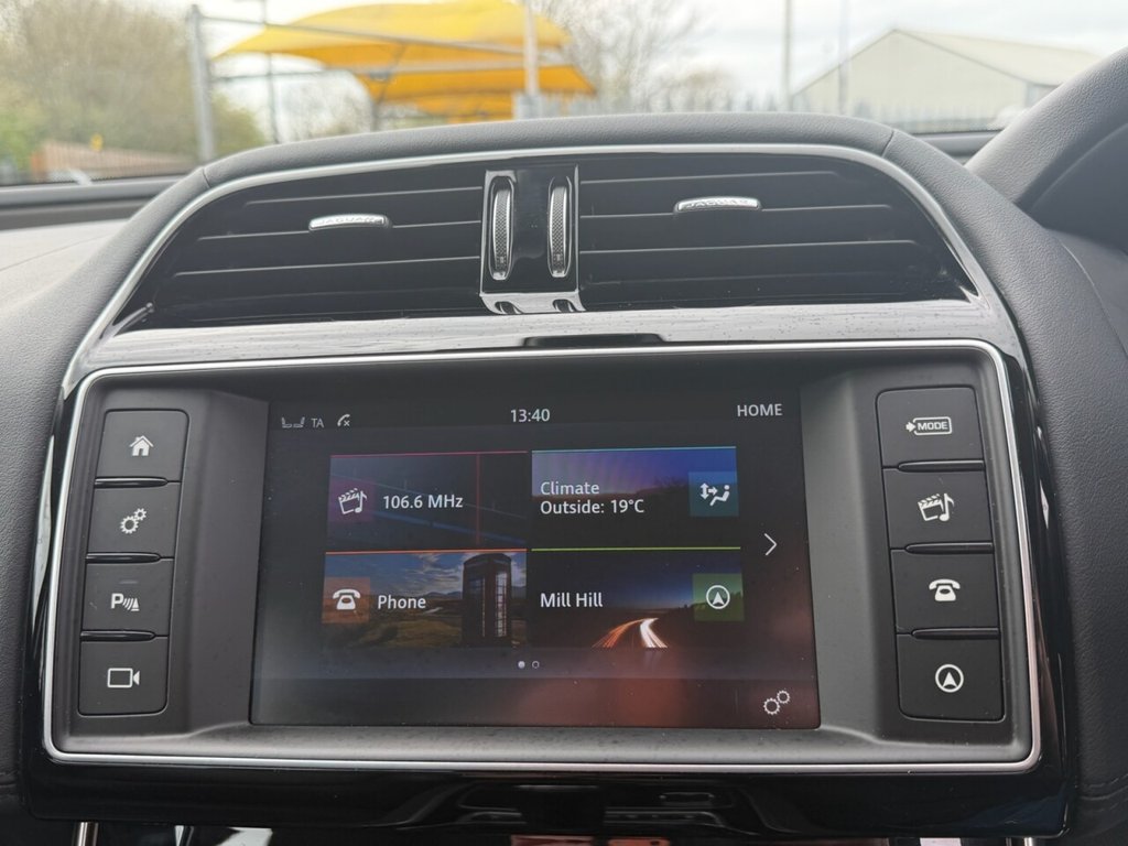 Used Jaguar XE 2015 for sale - 78097176: Photo 37