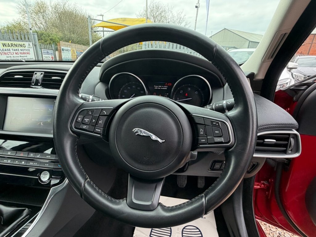 Used Jaguar XE 2015 for sale - 78097176: Photo 40