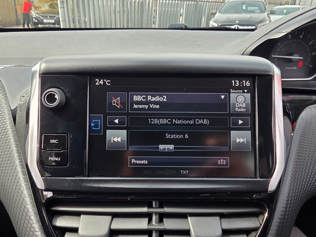 Used Peugeot 208 2017 for sale - 78181626: Photo 21