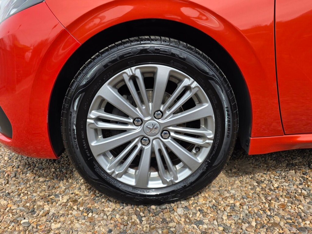 Used Peugeot 208 2017 for sale - 78181626: Photo 32