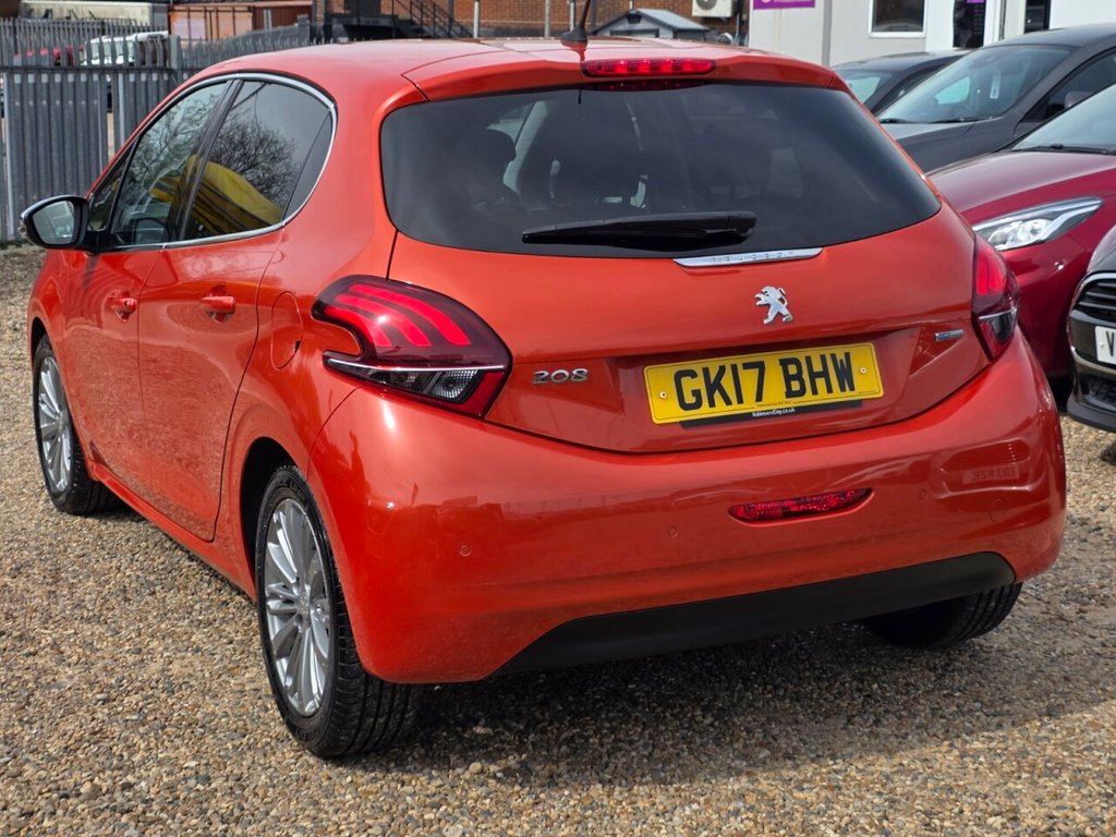 Used Peugeot 208 2017 for sale - 78181626: Photo 6
