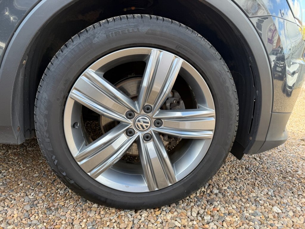 Used Volkswagen Tiguan 2019 for sale - 78030299: Photo 10