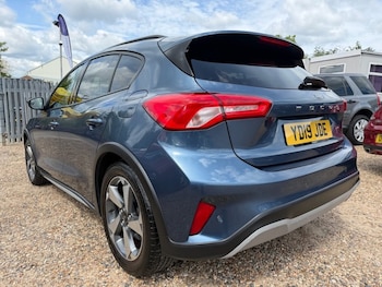 Used Ford Focus 2019 for sale - 78672000: Photo