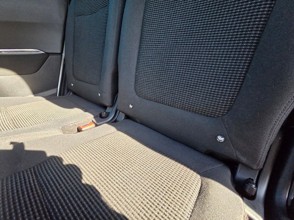 Used Peugeot 5008 2015 for sale - 76368250: Photo 23