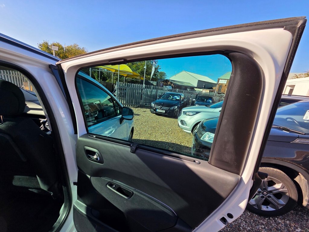 Used Peugeot 5008 2015 for sale - 76368250: Photo 26