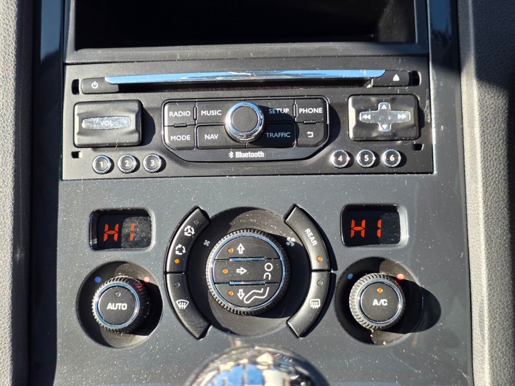 Used Peugeot 5008 2015 for sale - 76368250: Photo 42