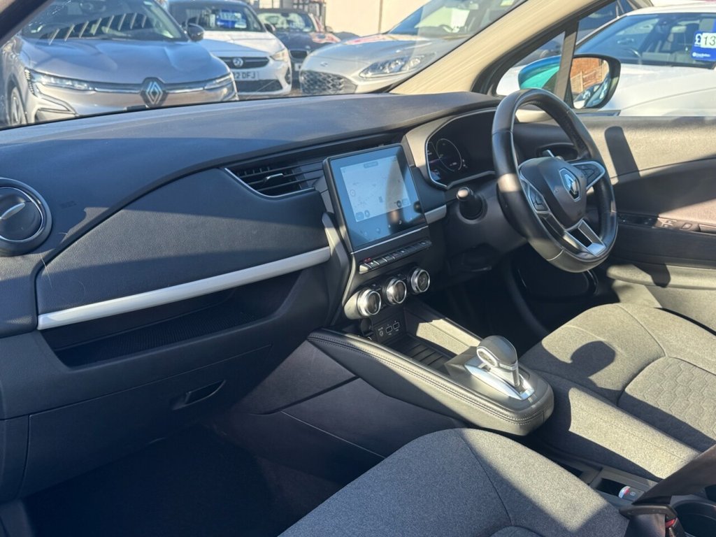 Used Renault Zoe 2021 for sale - 76783848: Photo 32