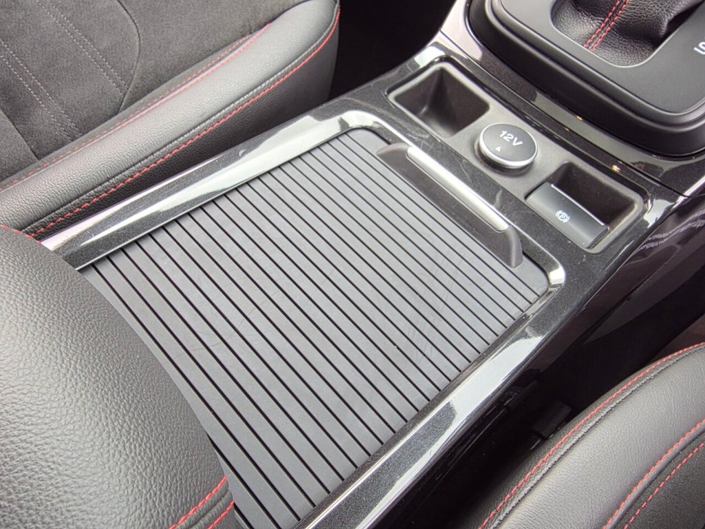 Used Ford Kuga 2017 for sale - 76386394: Photo 46