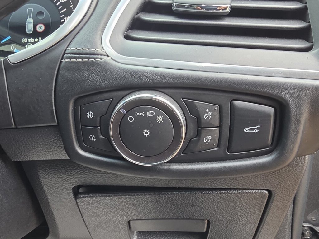 Used Ford Edge 2017 for sale - 77464099: Photo 24