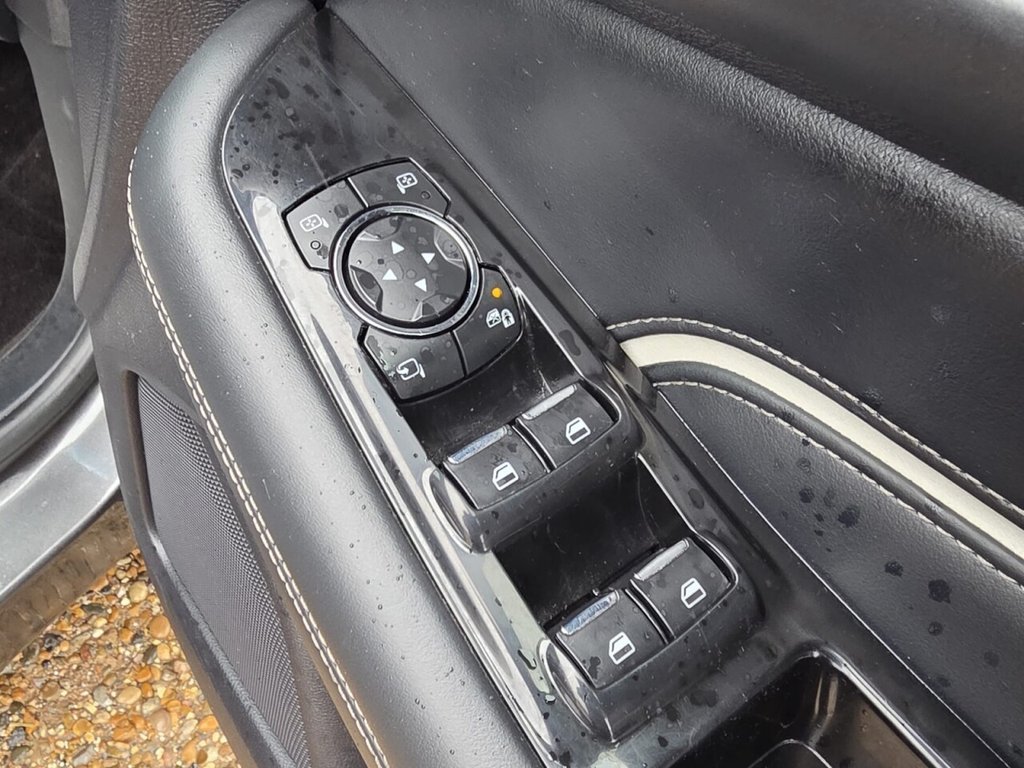 Used Ford Edge 2017 for sale - 77464099: Photo 31