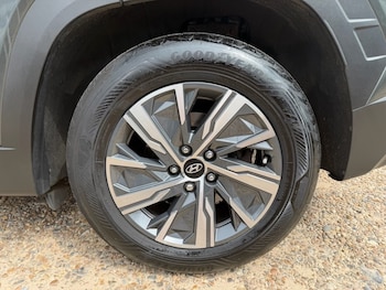 Used Hyundai TUCSON 2023 for sale - 79245043: Photo
