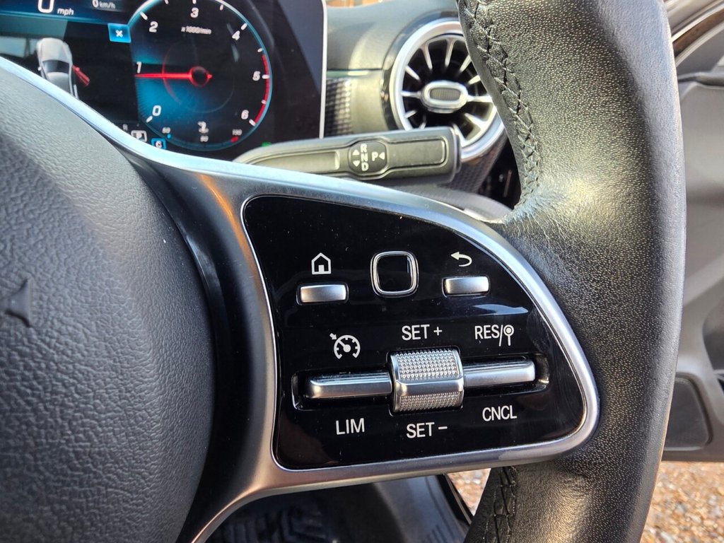 Used Mercedes-Benz A-Class 2019 for sale - 76604996: Photo 34