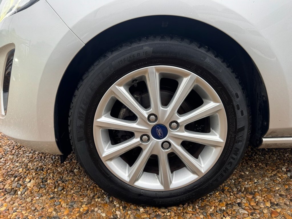 Used Ford Fiesta 2020 for sale - 76535945: Photo 13