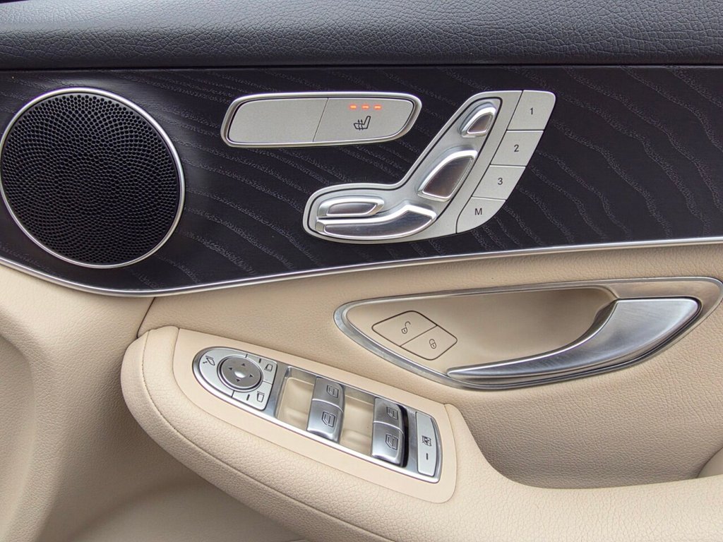 Used Mercedes-Benz GLC 2017 for sale - 76304345: Photo 23