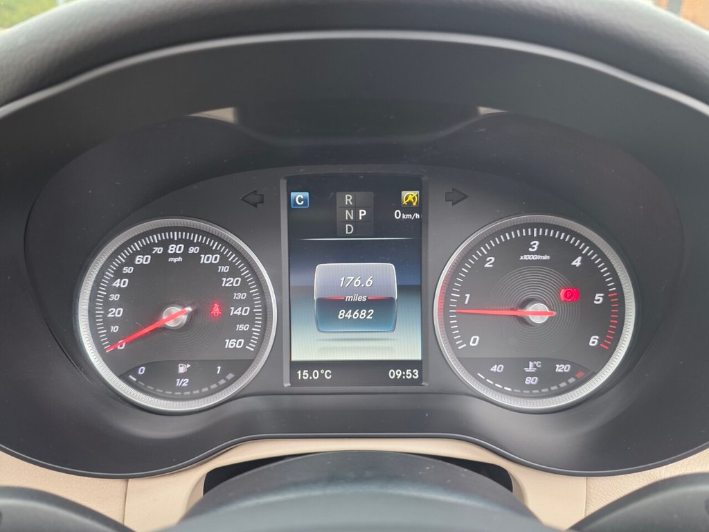 Used Mercedes-Benz GLC 2017 for sale - 76304345: Photo 25