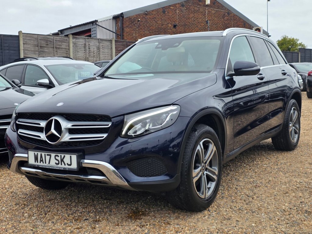 Used Mercedes-Benz GLC 2017 for sale - 76304345: Photo 4