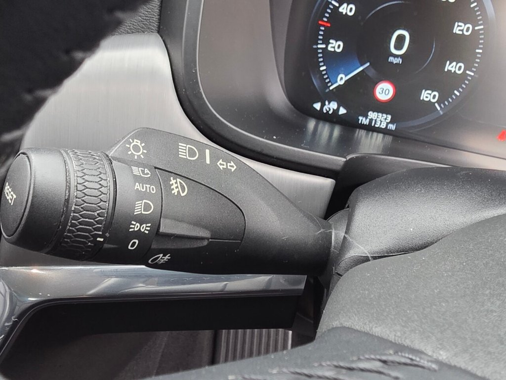 Used Volvo V90 2018 for sale - 76430241: Photo 41