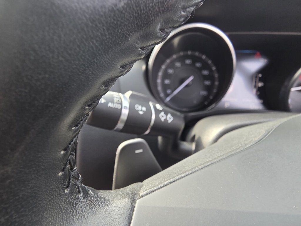 Used Jaguar XE 2016 for sale - 77967636: Photo 28