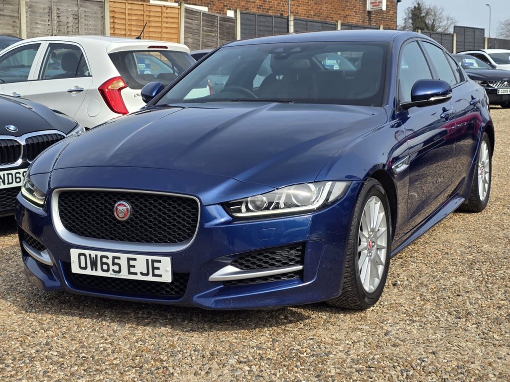 Used Jaguar XE 2016 for sale - 77967636: Photo 3