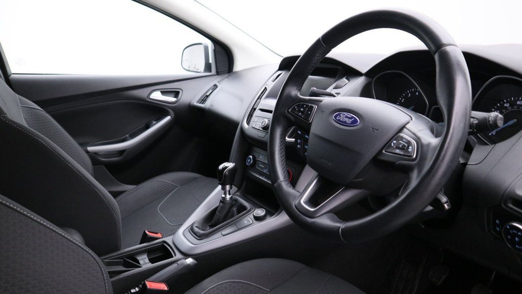 Used Ford Focus 2018 for sale - 76604902: Photo 7