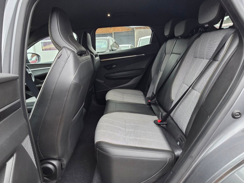 Used Renault Megane E Tech 2024 for sale - 76820951: Photo 15