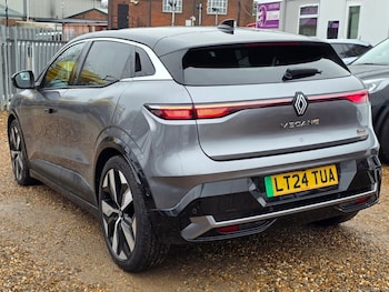 Used Renault Megane E Tech 2024 for sale - 76820951: Photo