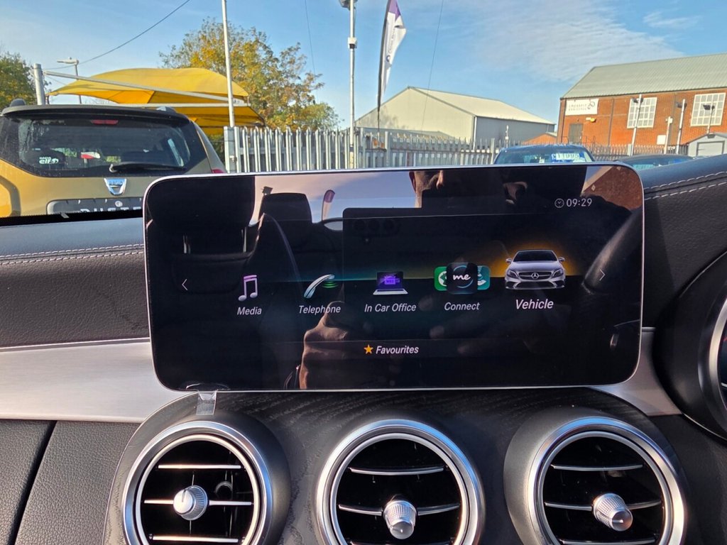 Used Mercedes-Benz C Class 2020 for sale - 76406747: Photo 21