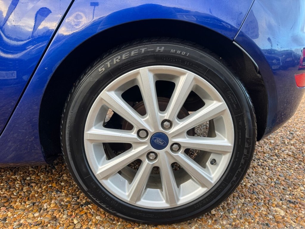 Used Ford Fiesta 2015 for sale - 76632476: Photo 12