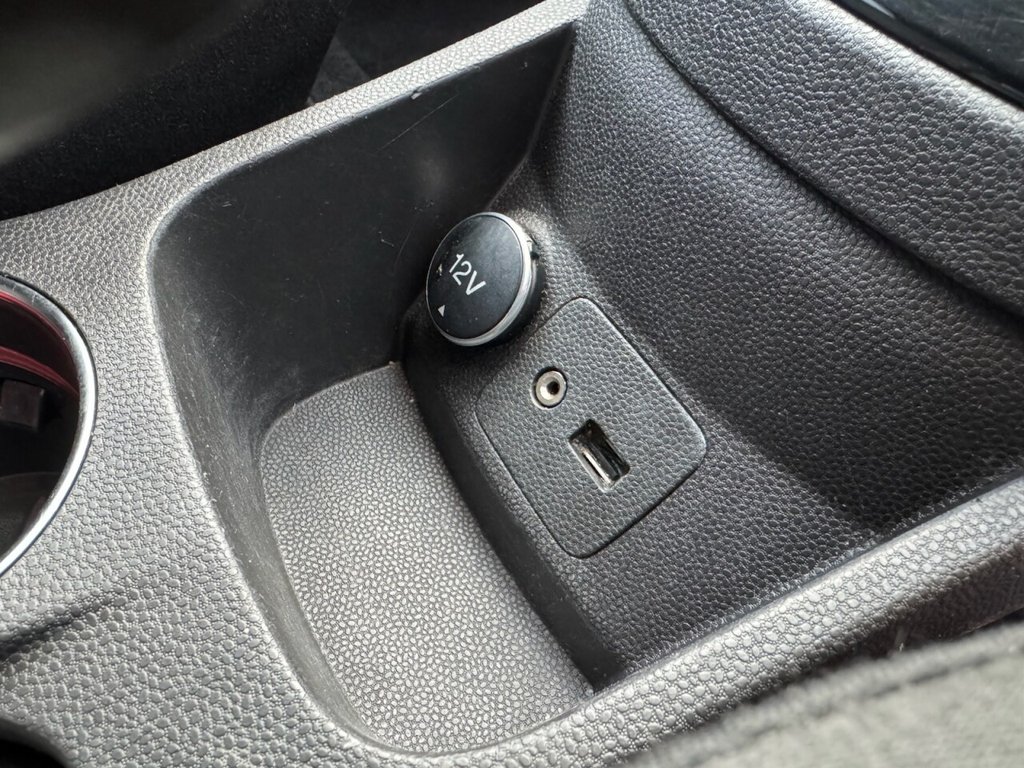 Used Ford Fiesta 2015 for sale - 76632476: Photo 23