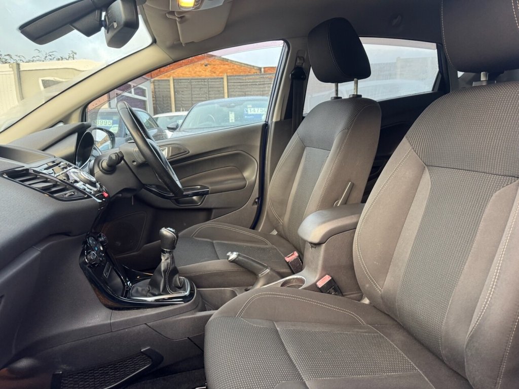 Used Ford Fiesta 2015 for sale - 76632476: Photo 30