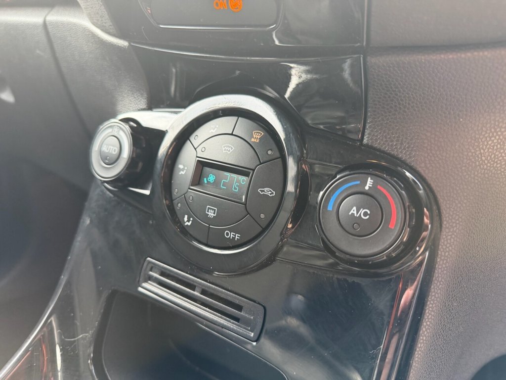 Used Ford Fiesta 2013 for sale - 78096459: Photo 24