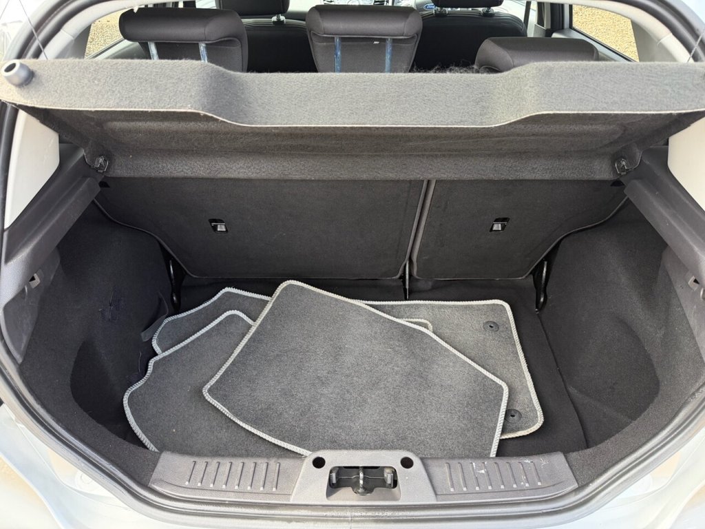 Used Ford Fiesta 2013 for sale - 78096459: Photo 25