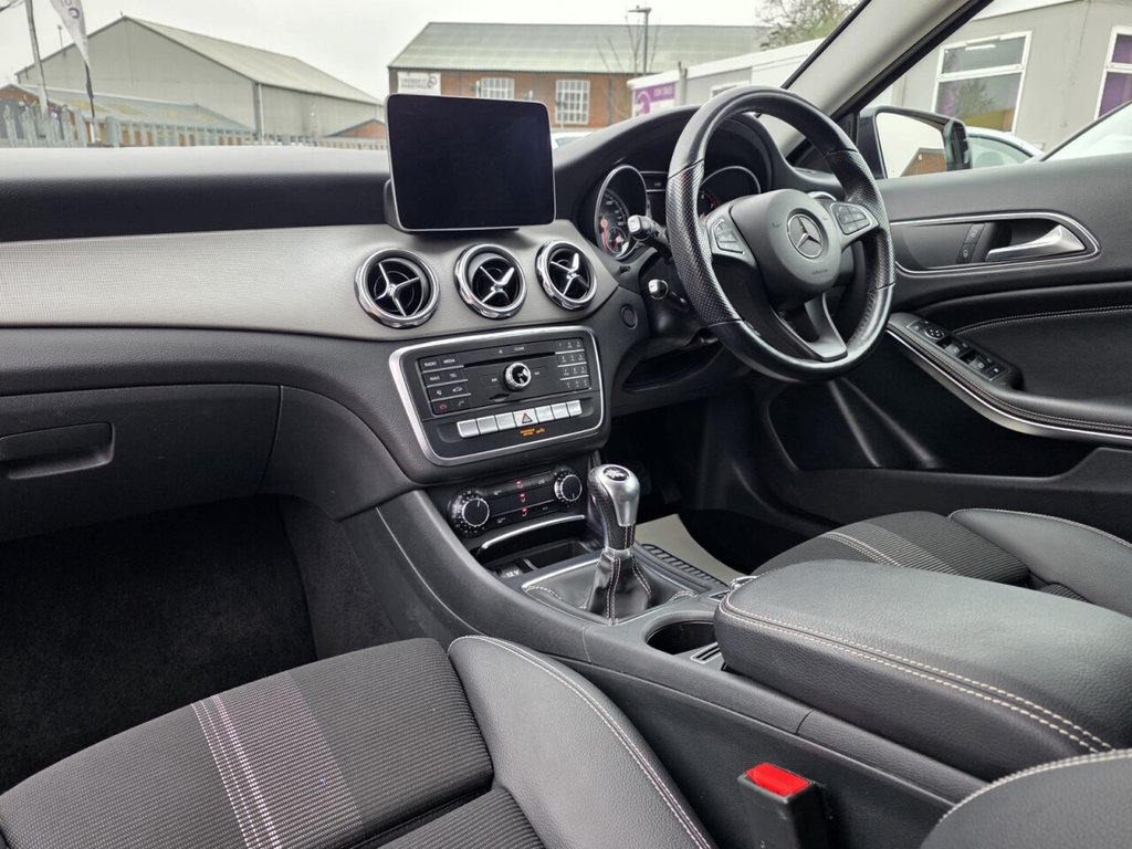 Used Mercedes-Benz GLA 2018 for sale - 77780456: Photo 11