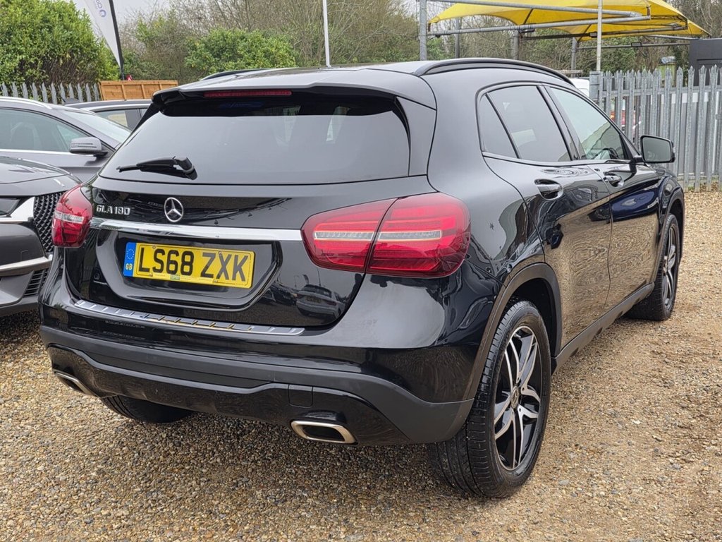 Used Mercedes-Benz GLA 2018 for sale - 77780456: Photo 2