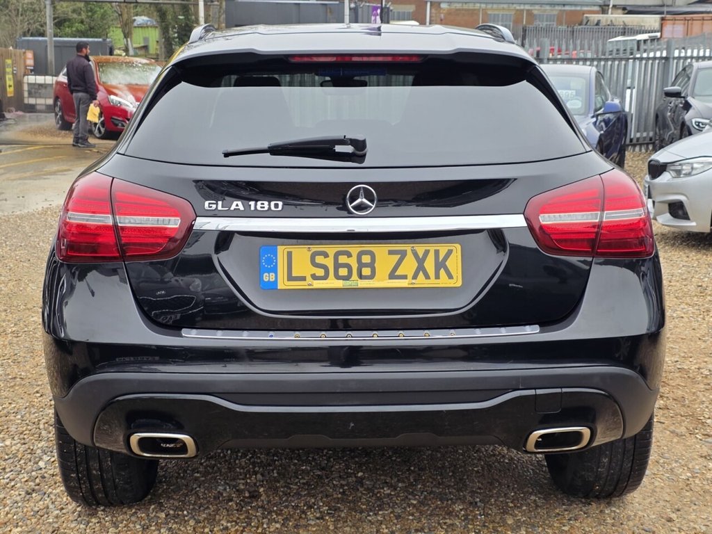 Used Mercedes-Benz GLA 2018 for sale - 77780456: Photo 8