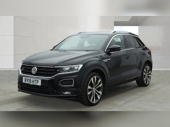 Used Volkswagen T-Roc 2019 for sale - 79450526: Photo