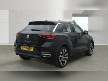Used Volkswagen T-Roc 2019 for sale - 79450526: Photo
