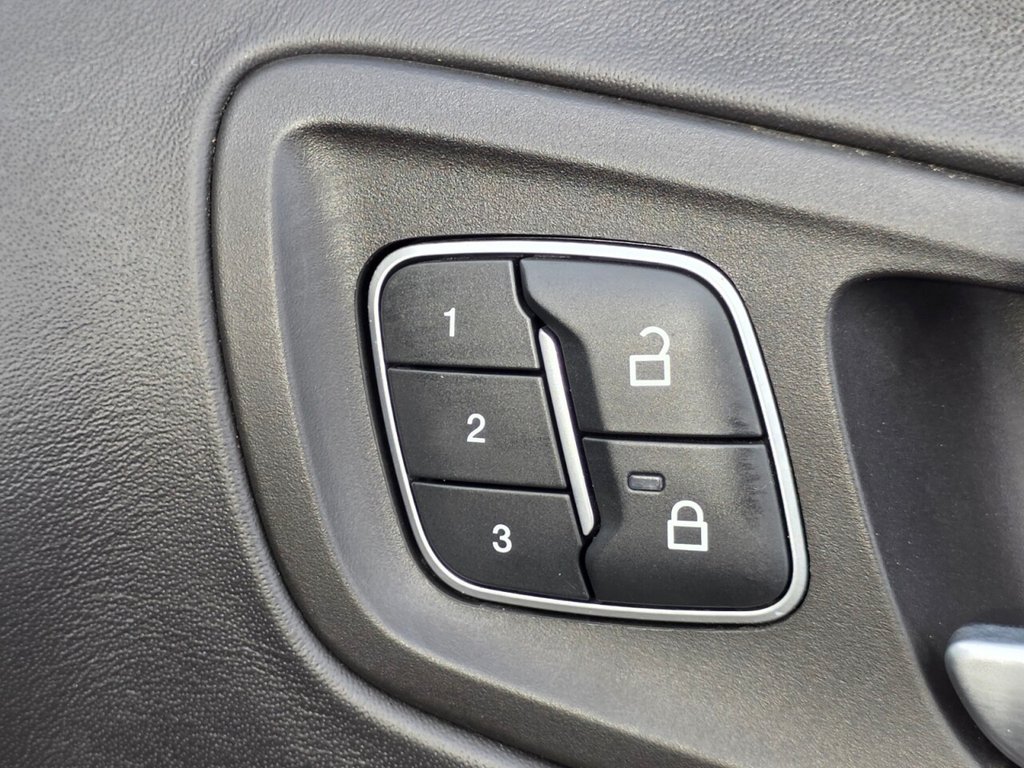 Vehicle 39