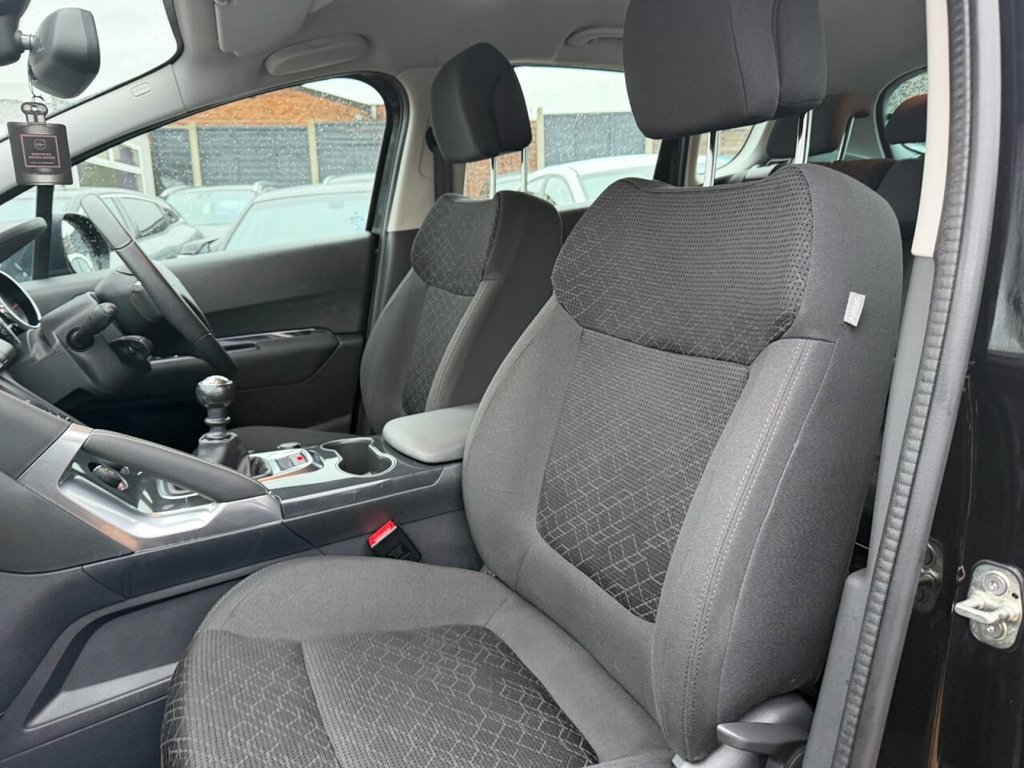 Used Peugeot 3008 2017 for sale - 77276200: Photo 15