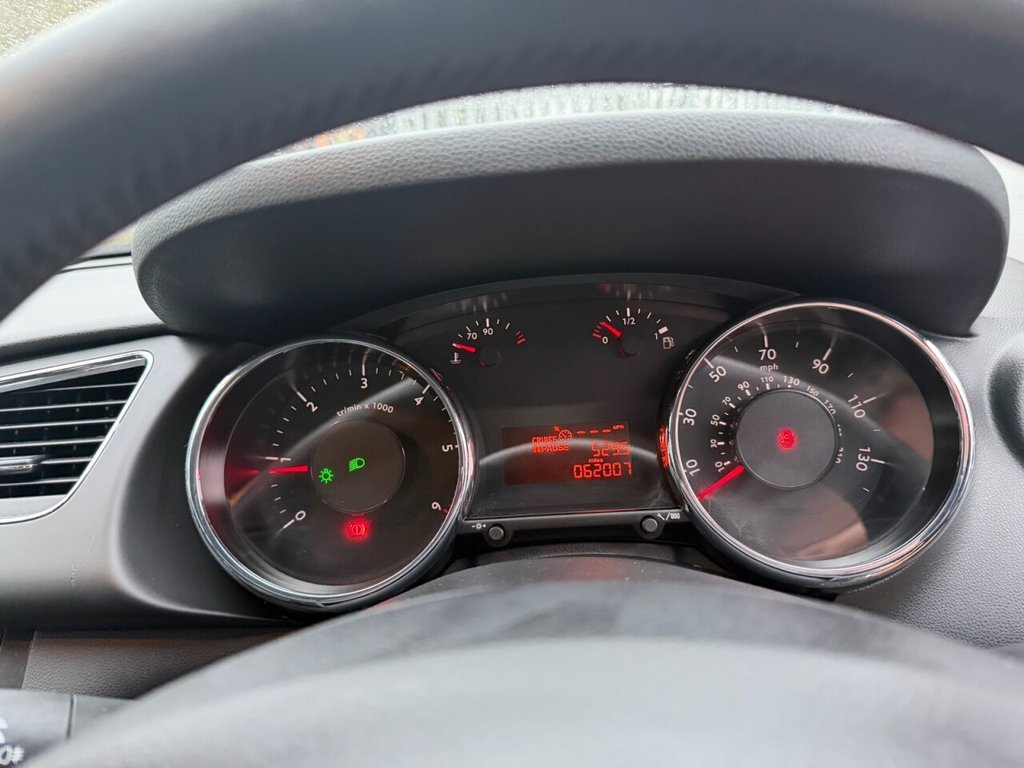 Used Peugeot 3008 2017 for sale - 77276200: Photo 21