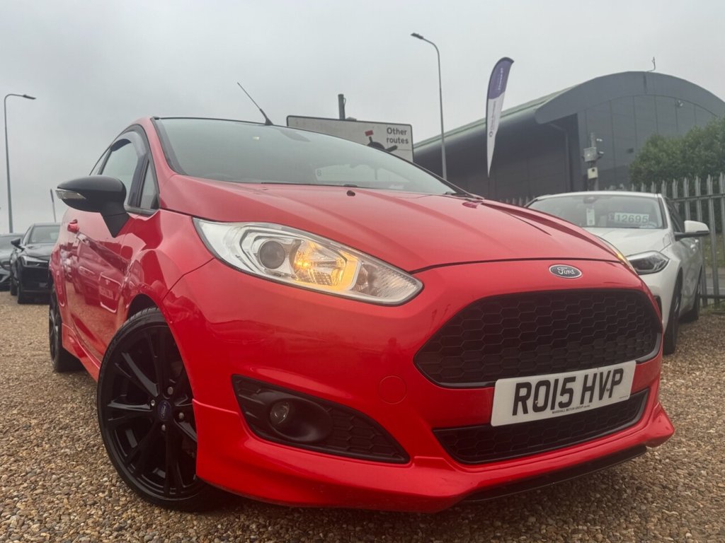 Used Ford Fiesta 2015 for sale - 76509900: Photo 1